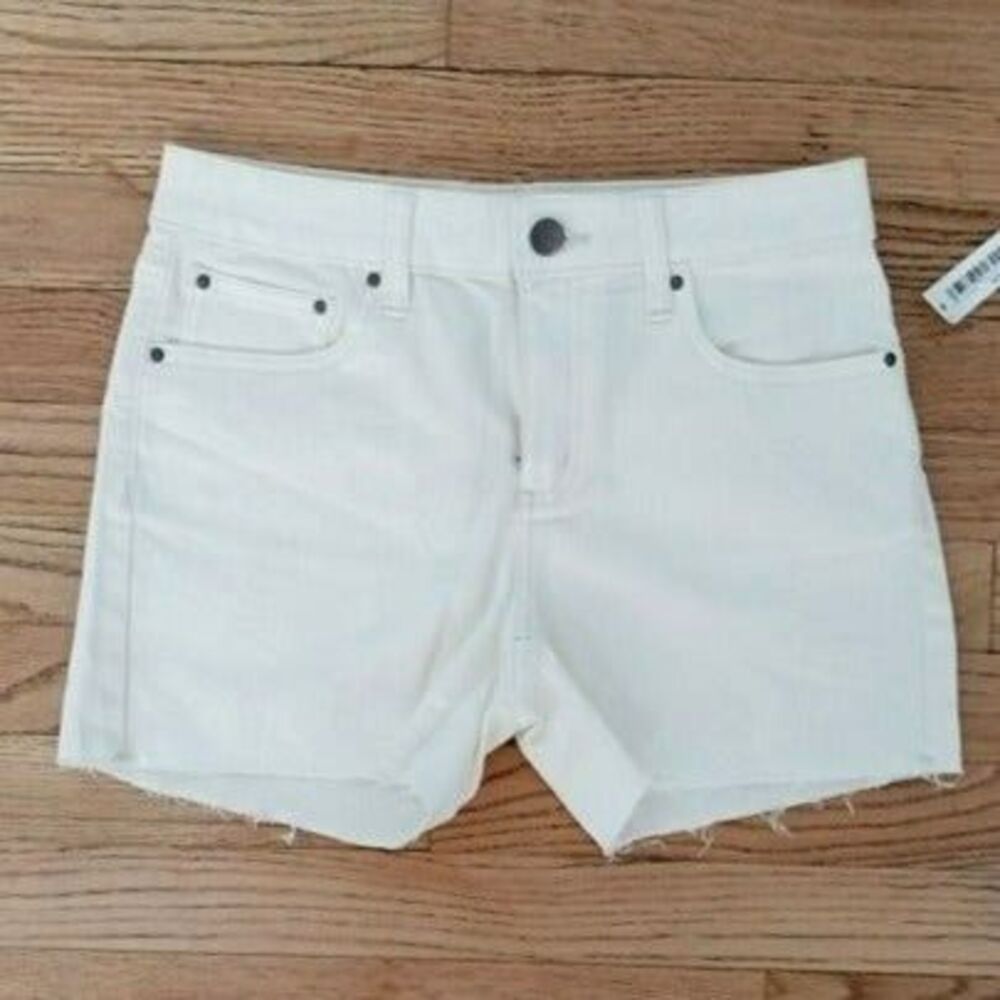 NEW Women's White Cut Off Shorts Denim Comfort Pockets Zip Up Beachy - Picture 3 of 7